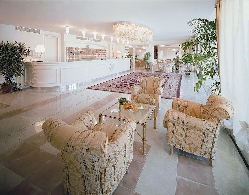 Universal Hotel Cervia Eksteriør bilde