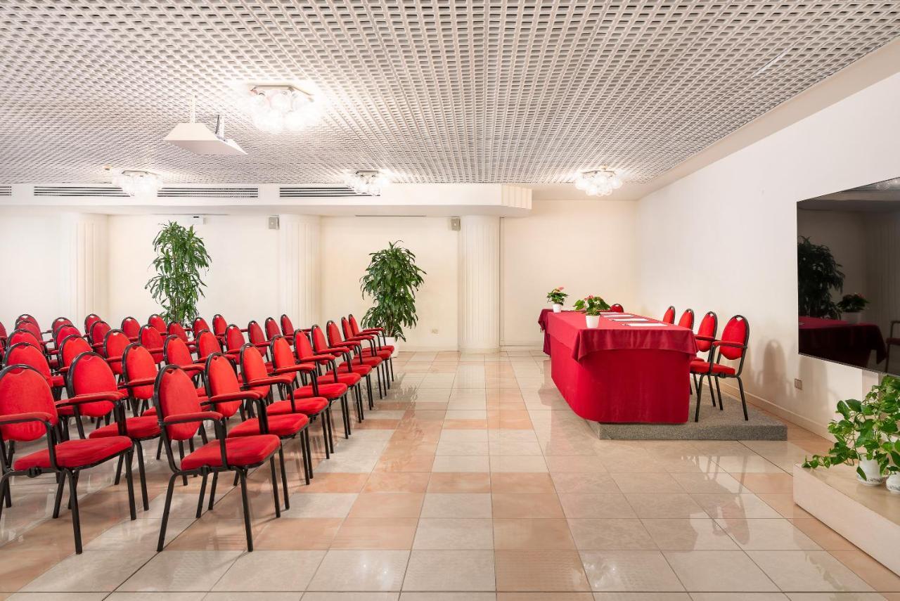 Universal Hotel Cervia Eksteriør bilde