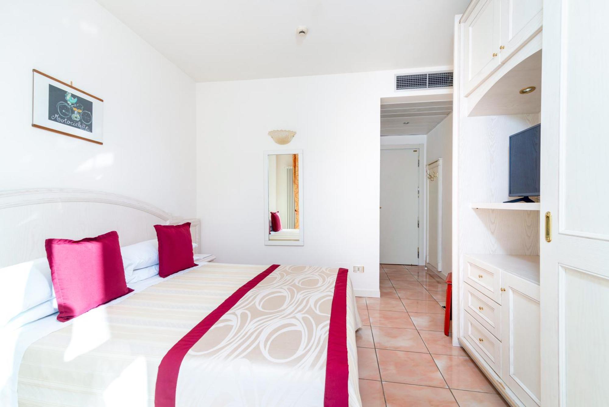 Universal Hotel Cervia Eksteriør bilde