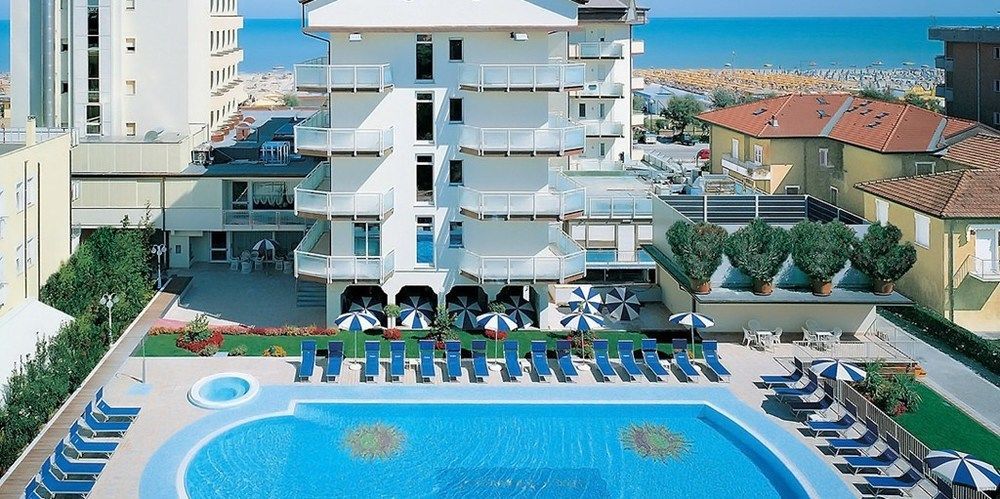 Universal Hotel Cervia Eksteriør bilde
